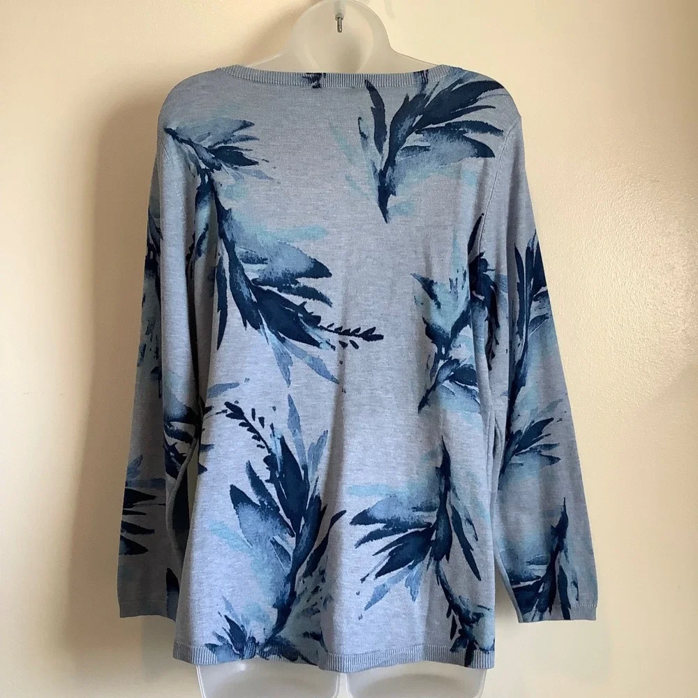 Chicos Blue Leaf Print Boat Neck Sweater Size 2 Large Rayon Blend Long Sleeve - Picture 3 of 13